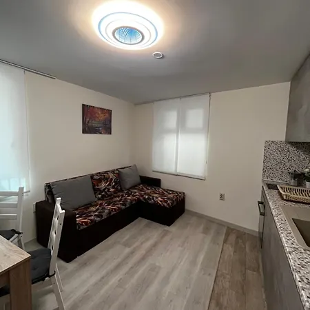 луксозен двустаен апартамент лермонтов 48 Appartement Burgas Stad